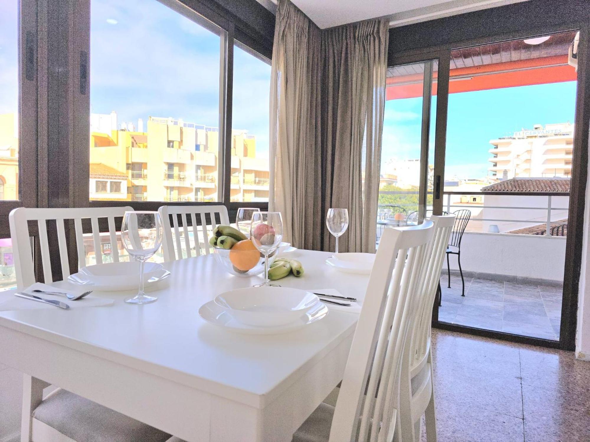 Nogalera Rainbow 2-Bedroom Apartment, Pool And Parking By Namaste Elite Торремолінос Екстер'єр фото